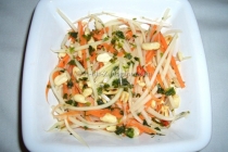 Salata tailandeza cu papaya verde